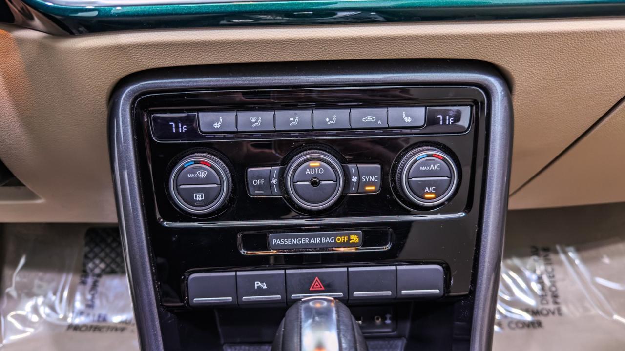 2017 Volkswagen Beetle Convertible 1.8T SEL Tallmadge OH