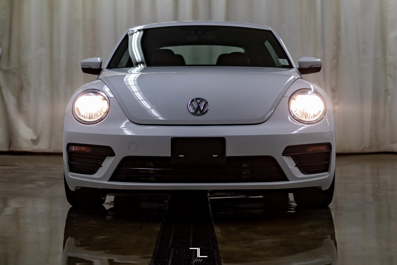 2017 Volkswagen Beetle Coupe Classic BCam Hseats Red Deer AB