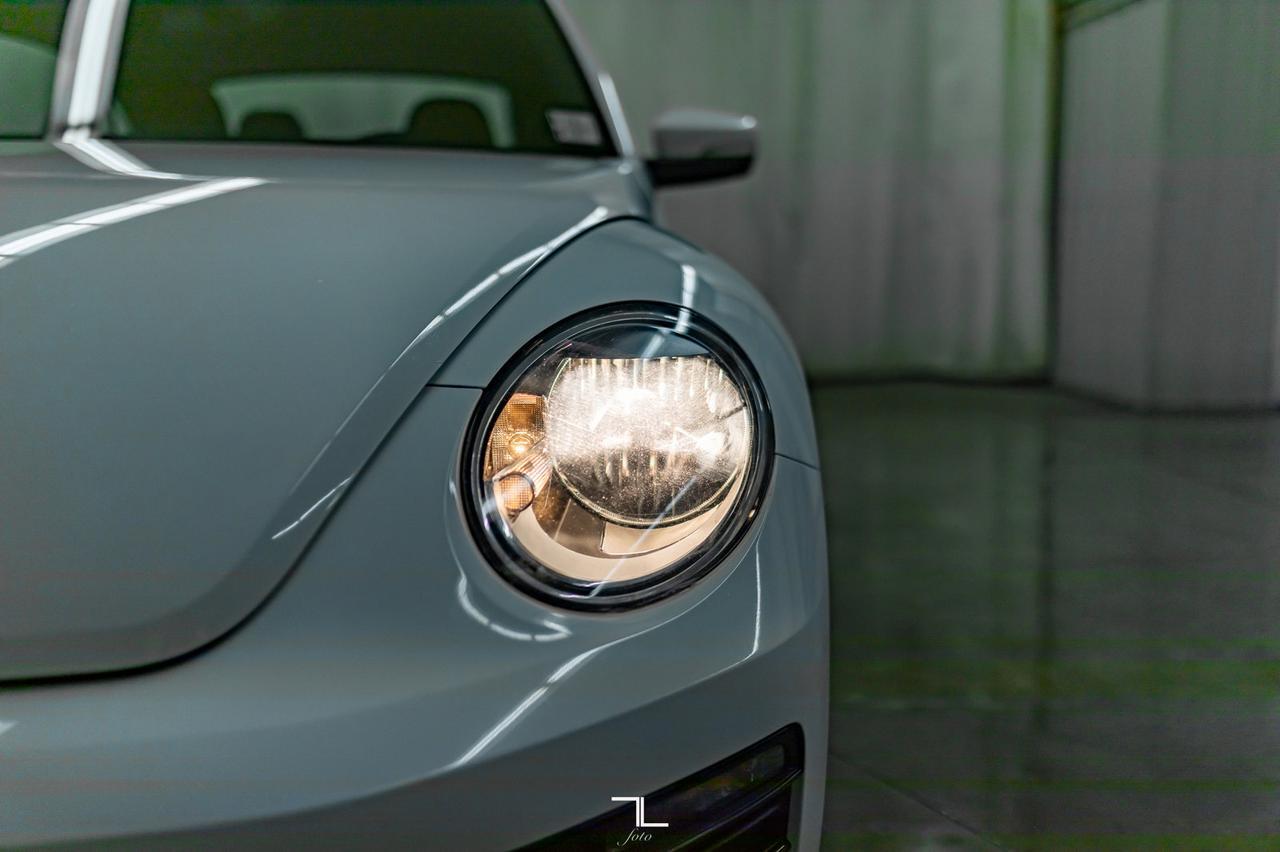 2017 Volkswagen Beetle Coupe Classic BCam Hseats Red Deer AB