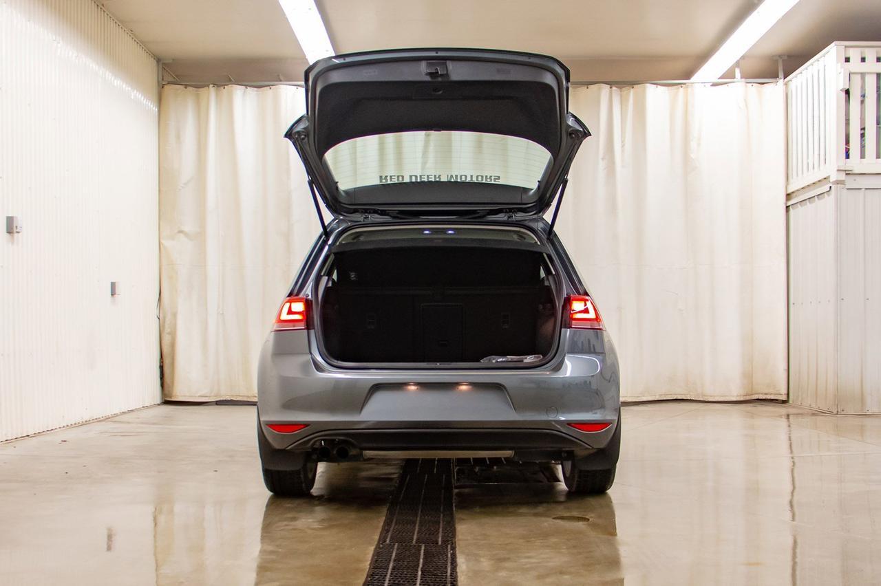 2017 Volkswagen Golf 5 Dr Highline Leather Roof Nav Red Deer AB