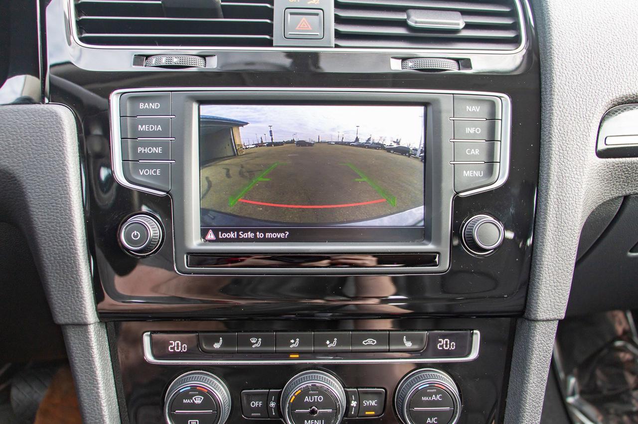 2017 Volkswagen Golf 5 Dr Highline Leather Roof Nav Red Deer AB