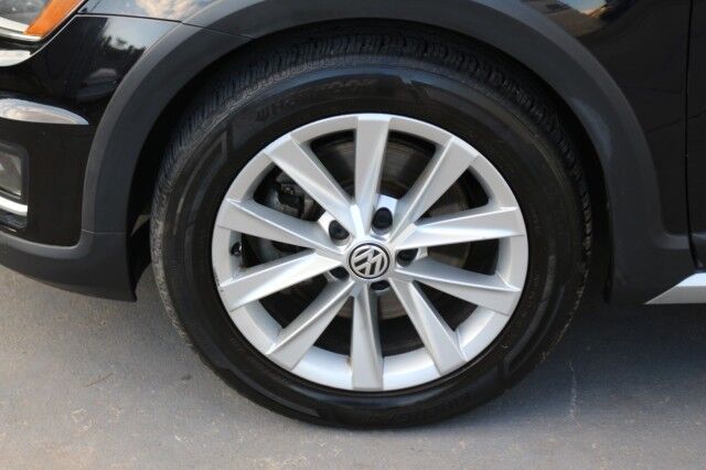 2017 Volkswagen Golf Alltrack SE Auto Cruise Knoxville TN