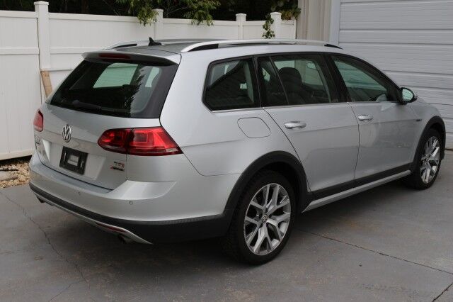 2017 Volkswagen Golf Alltrack SEL AWD Sunroof Auto Cruise Knoxville TN