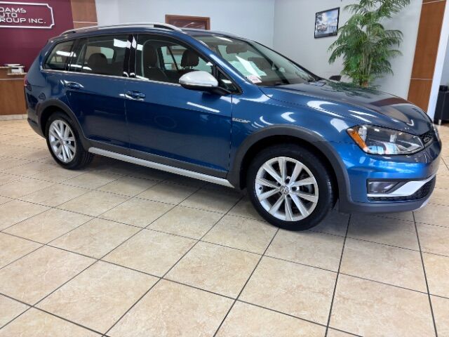 2017 Volkswagen Golf Alltrack TSI S