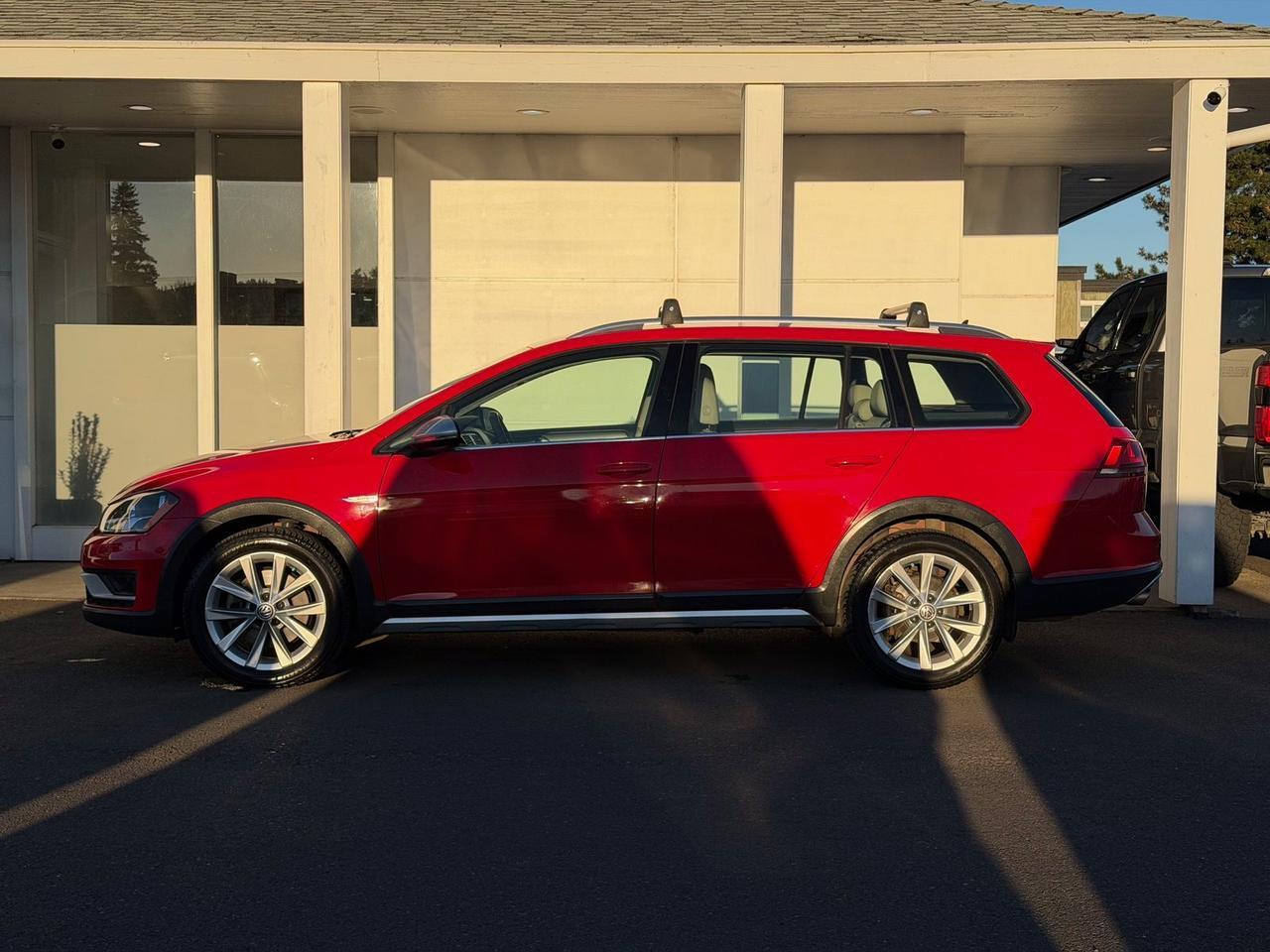 2017 Volkswagen Golf Alltrack TSI S