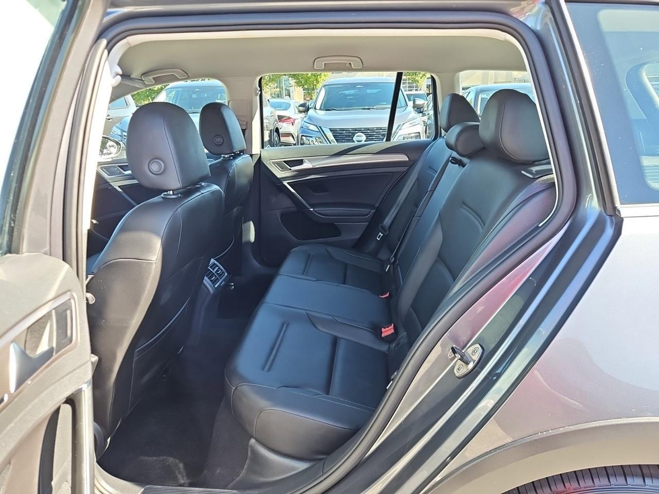 2017 Volkswagen Golf Alltrack TSI S Waldorf MD