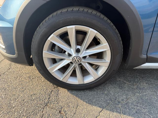 2017 Volkswagen Golf Alltrack TSI SE Charlotte NC