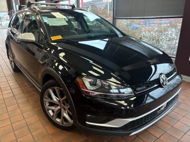 2017 Volkswagen Golf Alltrack TSI SE