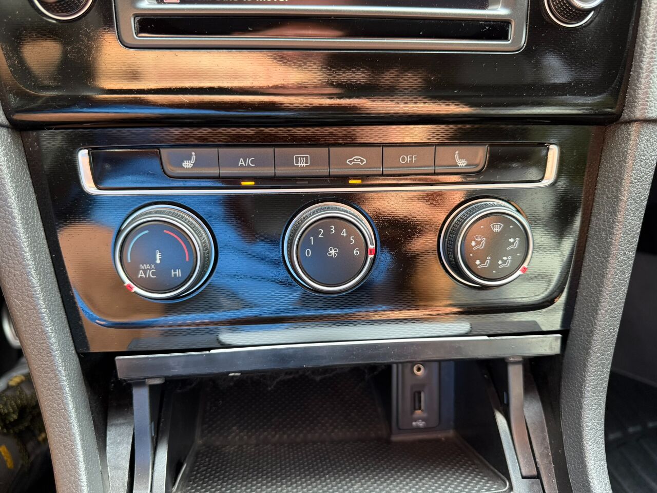 2017 Volkswagen Golf GTI 2.0T 4-Door SE Manual Jacksonville FL