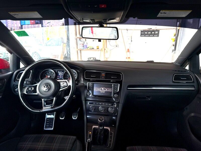 2017 Volkswagen Golf GTI 2.0T Sport 4-Door FWD Arlington VA
