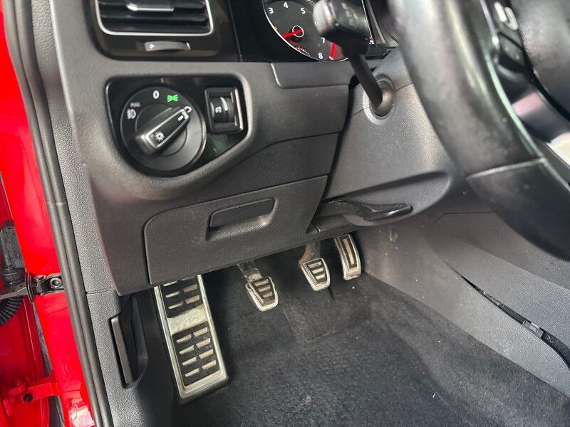 2017 Volkswagen Golf GTI 2.0T Sport 4-Door FWD Arlington VA