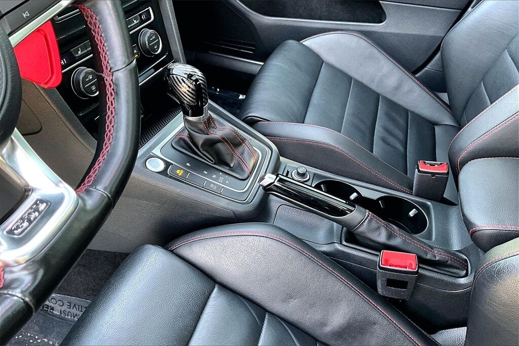 2017 Volkswagen Golf GTI Autobahn OR