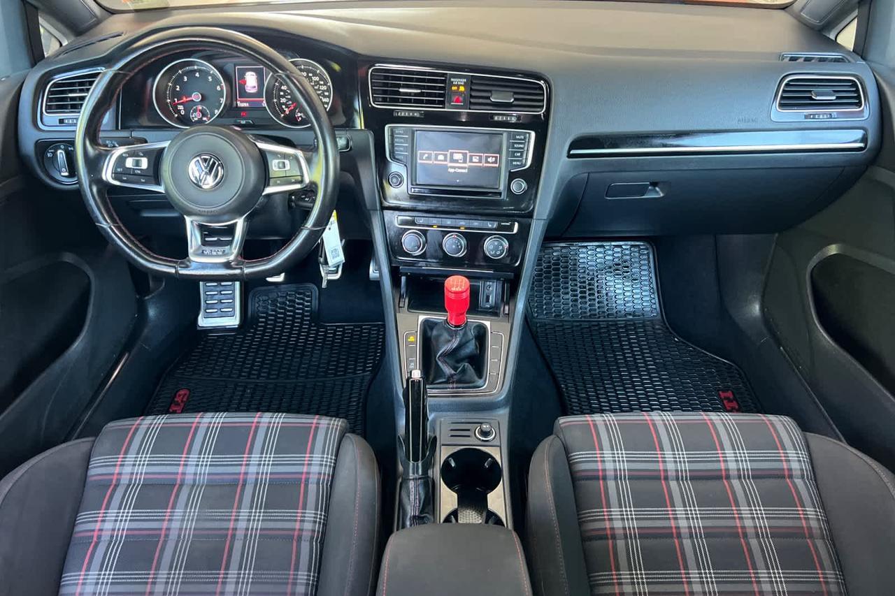 2017 Volkswagen Golf GTI Autobahn