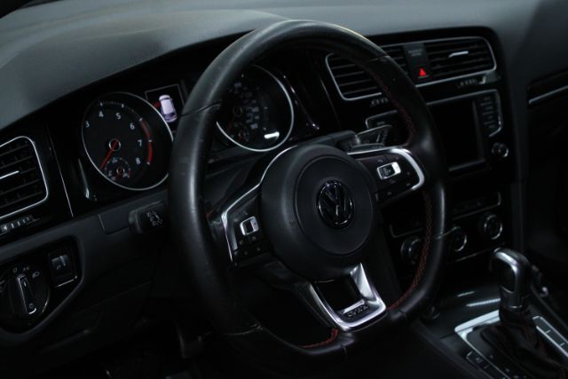 2017 Volkswagen Golf GTI S 4-Door | SE 4-Door | Autobahn 4-Door | Sport 4-Door Chantilly VA