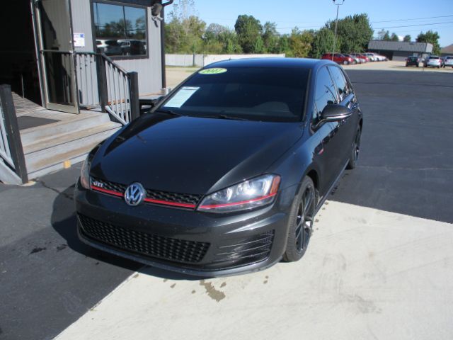 2017 Volkswagen Golf GTI S 4-Door | SE 4-Door | Autobahn 4-Door | Sport 4-Door Florence KY