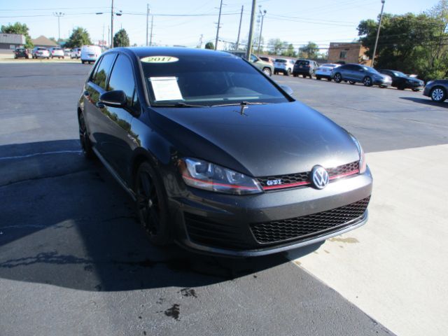 2017 Volkswagen Golf GTI S 4-Door | SE 4-Door | Autobahn 4-Door | Sport 4-Door