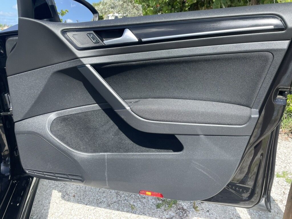 2017 Volkswagen Golf GTI S~AFTERMARKET SHOCKS~EXHAUST~HAVE ORIGINALS~GREAT BUILD~ONLINE FINANCE AND SHIPPING AVAILABLE!!! Sarasota FL