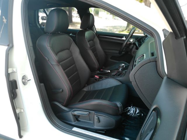 2017 Volkswagen Golf GTI SE 4-Door Plano TX