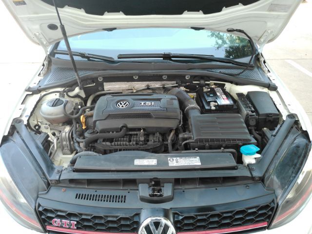 2017 Volkswagen Golf GTI SE 4-Door Plano TX