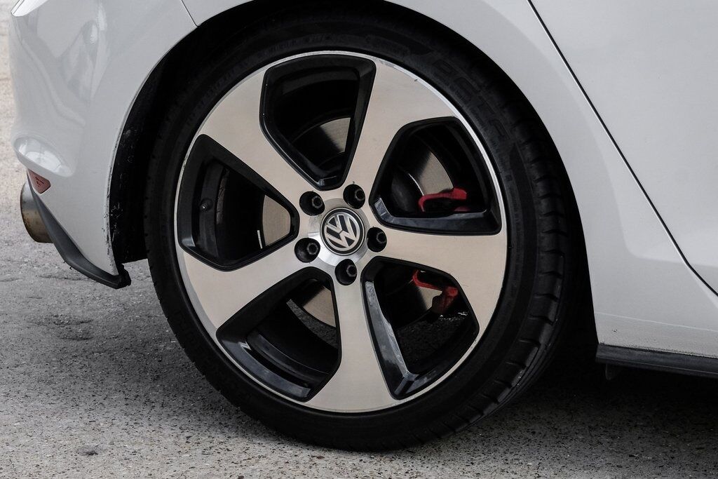 2017 Volkswagen Golf GTI SE Carrollton TX