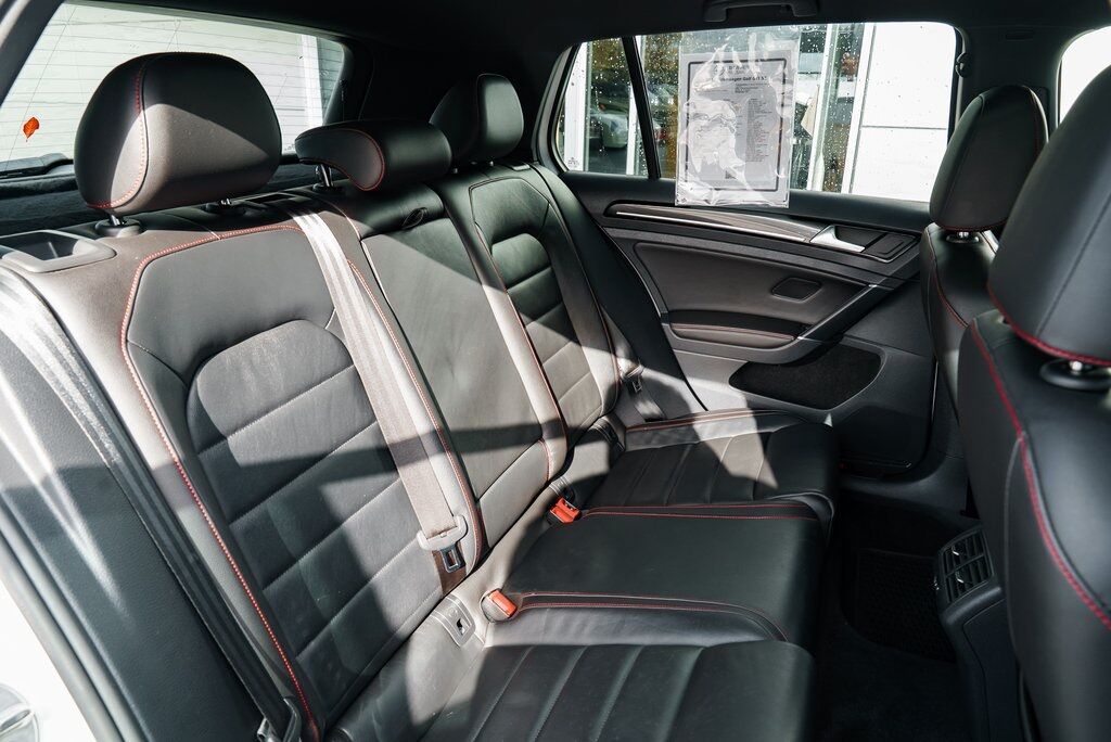 2017 Volkswagen Golf GTI SE Beaverton OR