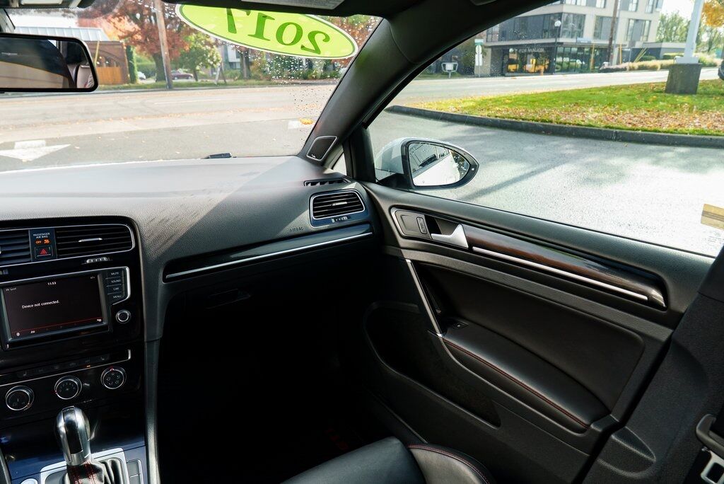 2017 Volkswagen Golf GTI SE Beaverton OR