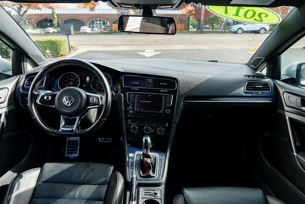 2017 Volkswagen Golf GTI SE Beaverton OR