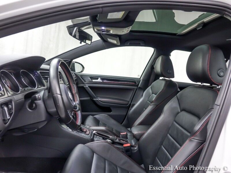 2017 Volkswagen Golf GTI SE Willowbrook IL