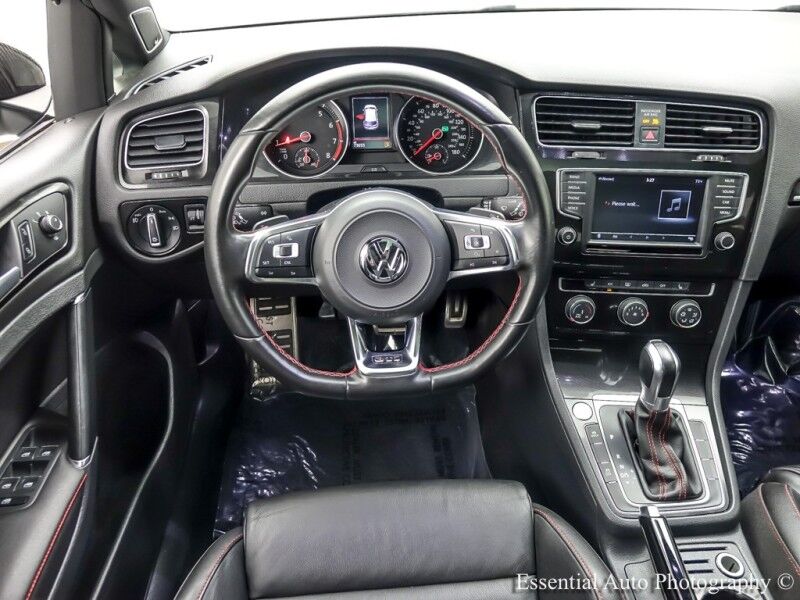 2017 Volkswagen Golf GTI SE Willowbrook IL