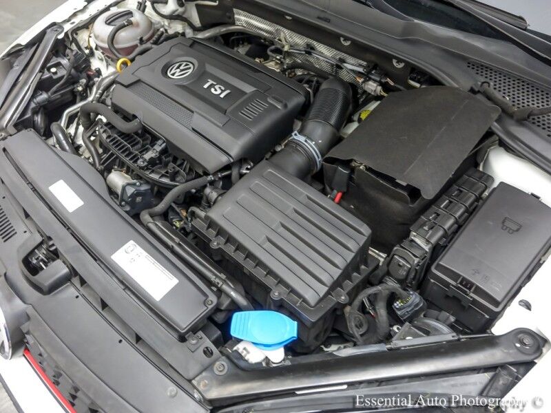 2017 Volkswagen Golf GTI SE Willowbrook IL