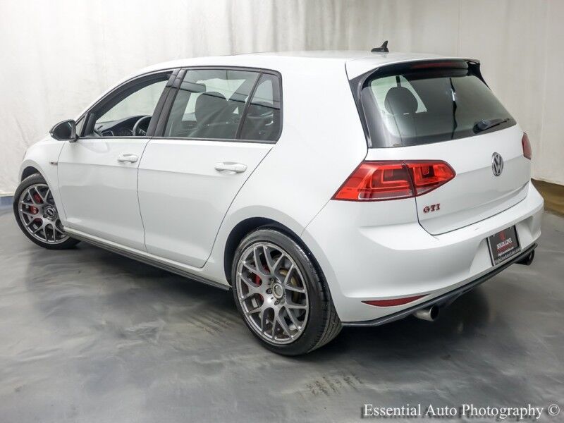 2017 Volkswagen Golf GTI SE