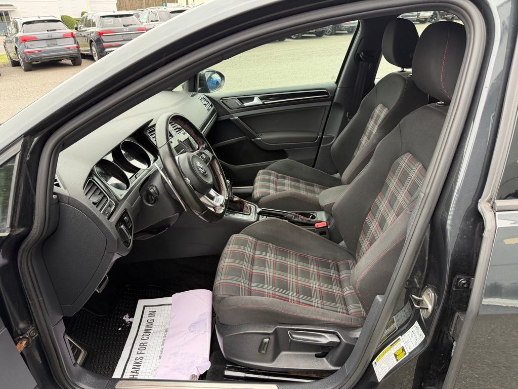 2017 Volkswagen Golf GTI Sport Orange MA