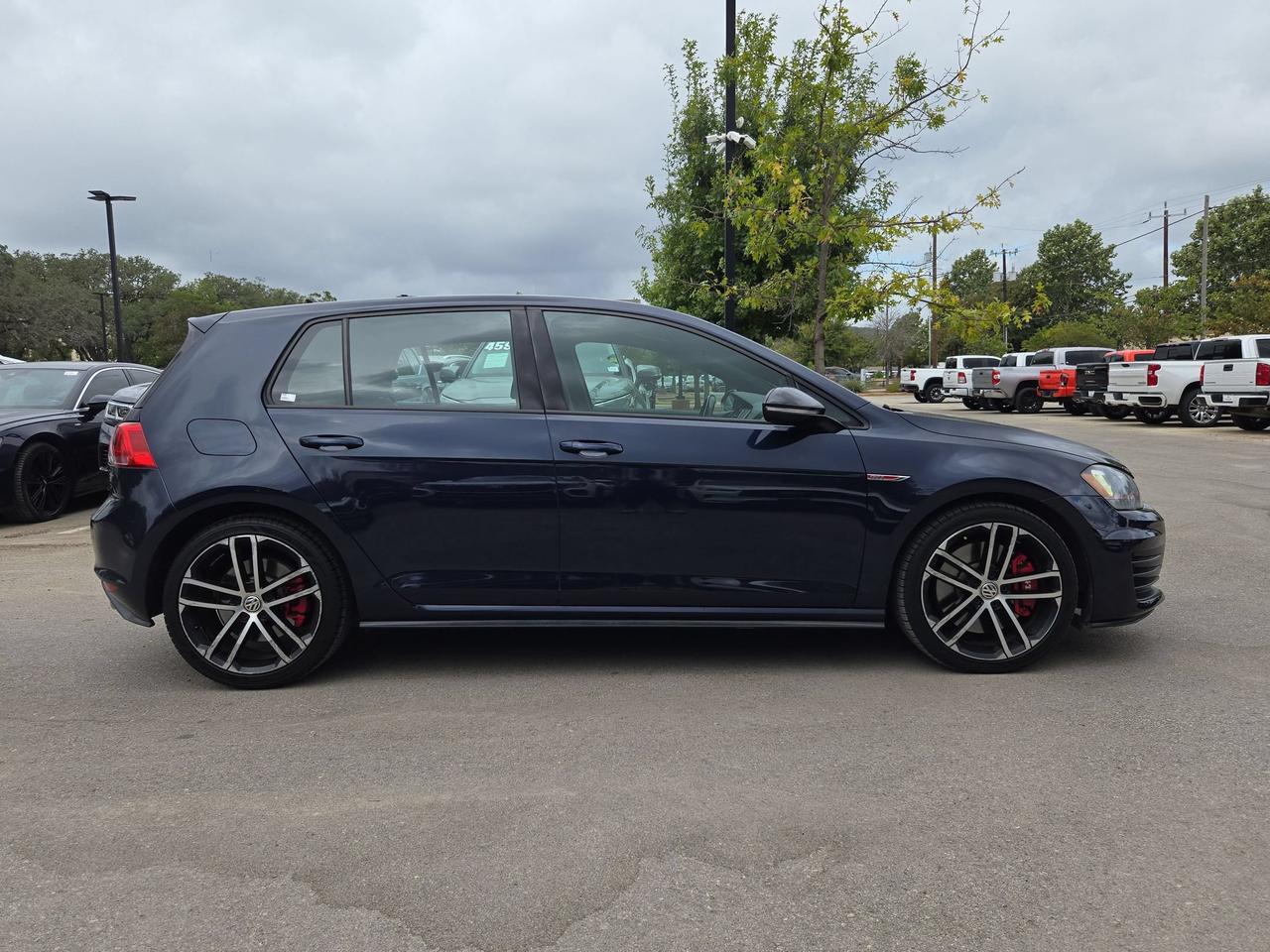 2017 Volkswagen Golf GTI Sport