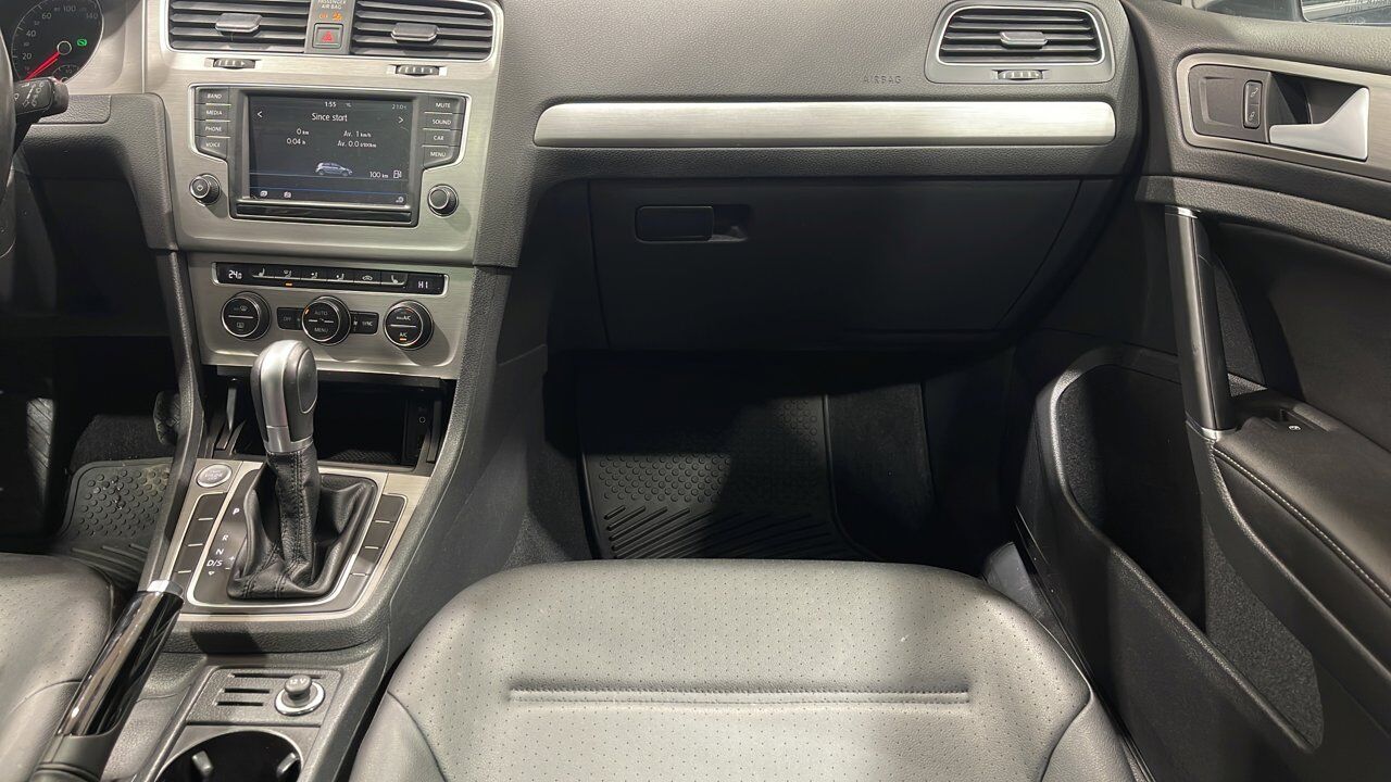 2017 Volkswagen Golf Highline Sherwood Park AB