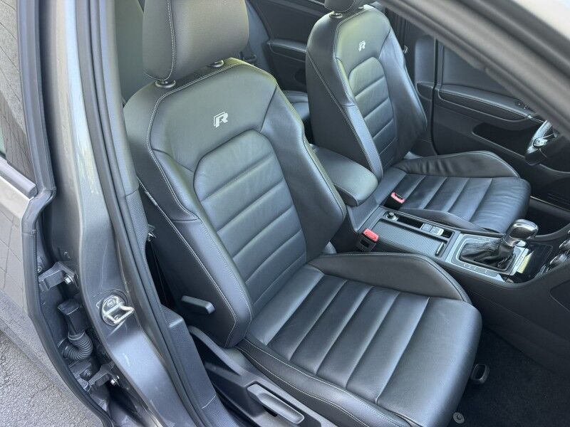 2017 Volkswagen Golf R Willow Grove PA