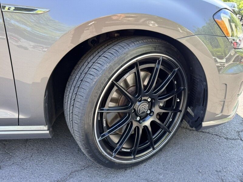 2017 Volkswagen Golf R Willow Grove PA