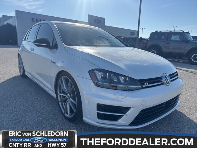 2017 Volkswagen Golf R DCC & Navigation 4Motion Milwaukee WI