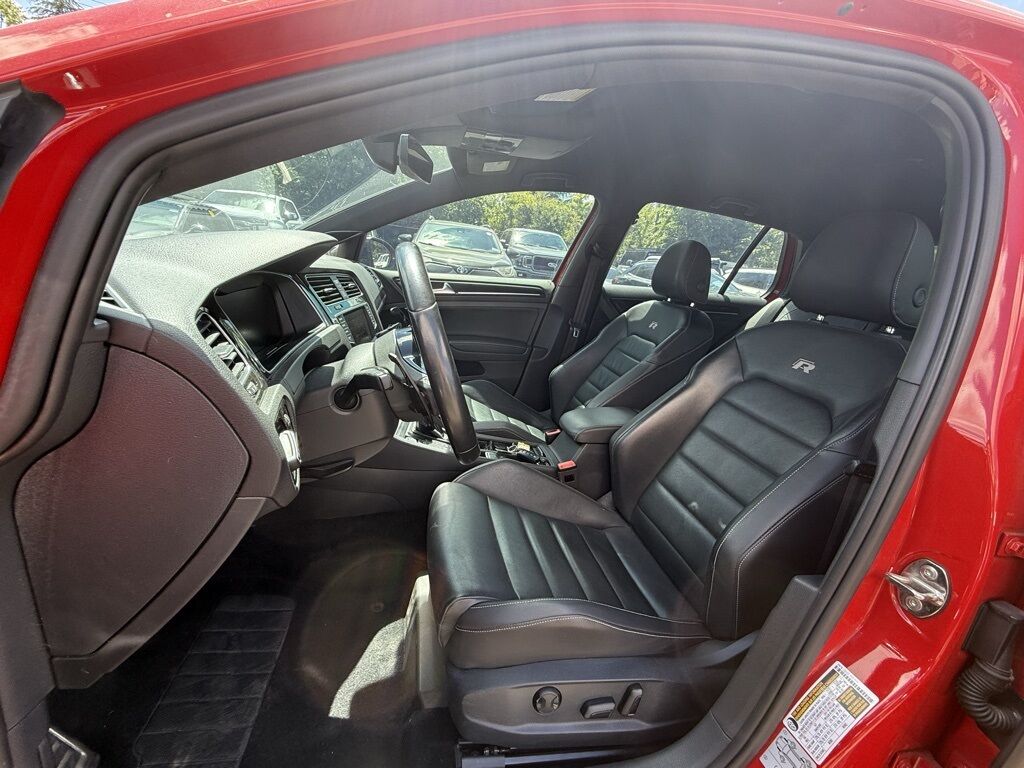 2017 Volkswagen Golf R DCC &amp; Navigation 4Motion Beaverton OR