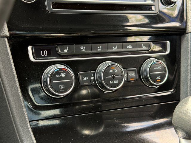 2017 Volkswagen Golf R DCC &amp; Navigation 4Motion Springfield VA