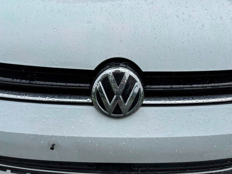 2017 Volkswagen Golf S Wilmington NC