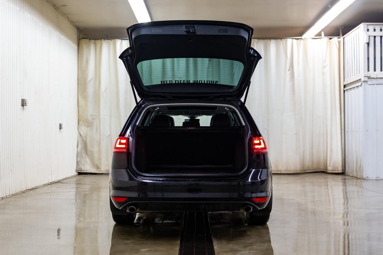 2017 Volkswagen Golf SportWagen 4Motion Highline Leather Roof Nav Red Deer AB