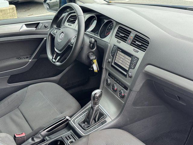 2017 Volkswagen Golf TSI SE 4-Door Springfield VA