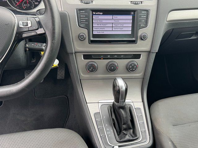 2017 Volkswagen Golf TSI SE 4-Door Springfield VA