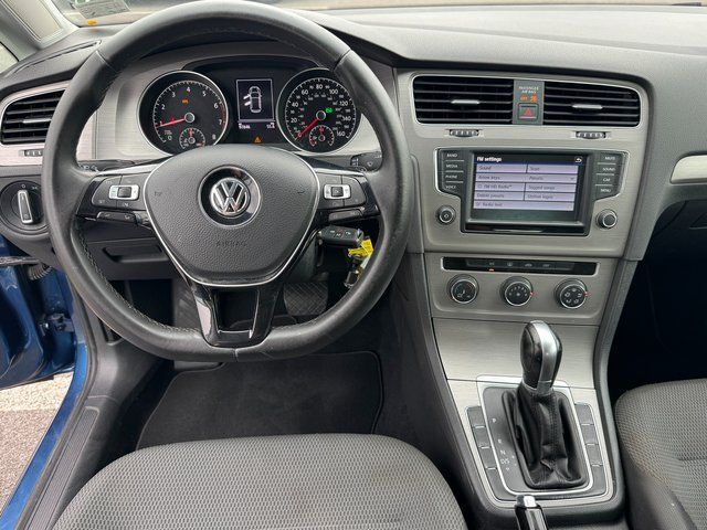 2017 Volkswagen Golf TSI SE 4-Door Springfield VA