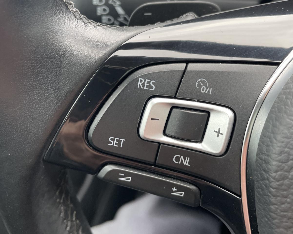 2017 Volkswagen Golf TSI Wolfsburg Edition Hatchback Sedan 4D Port Orchard WA