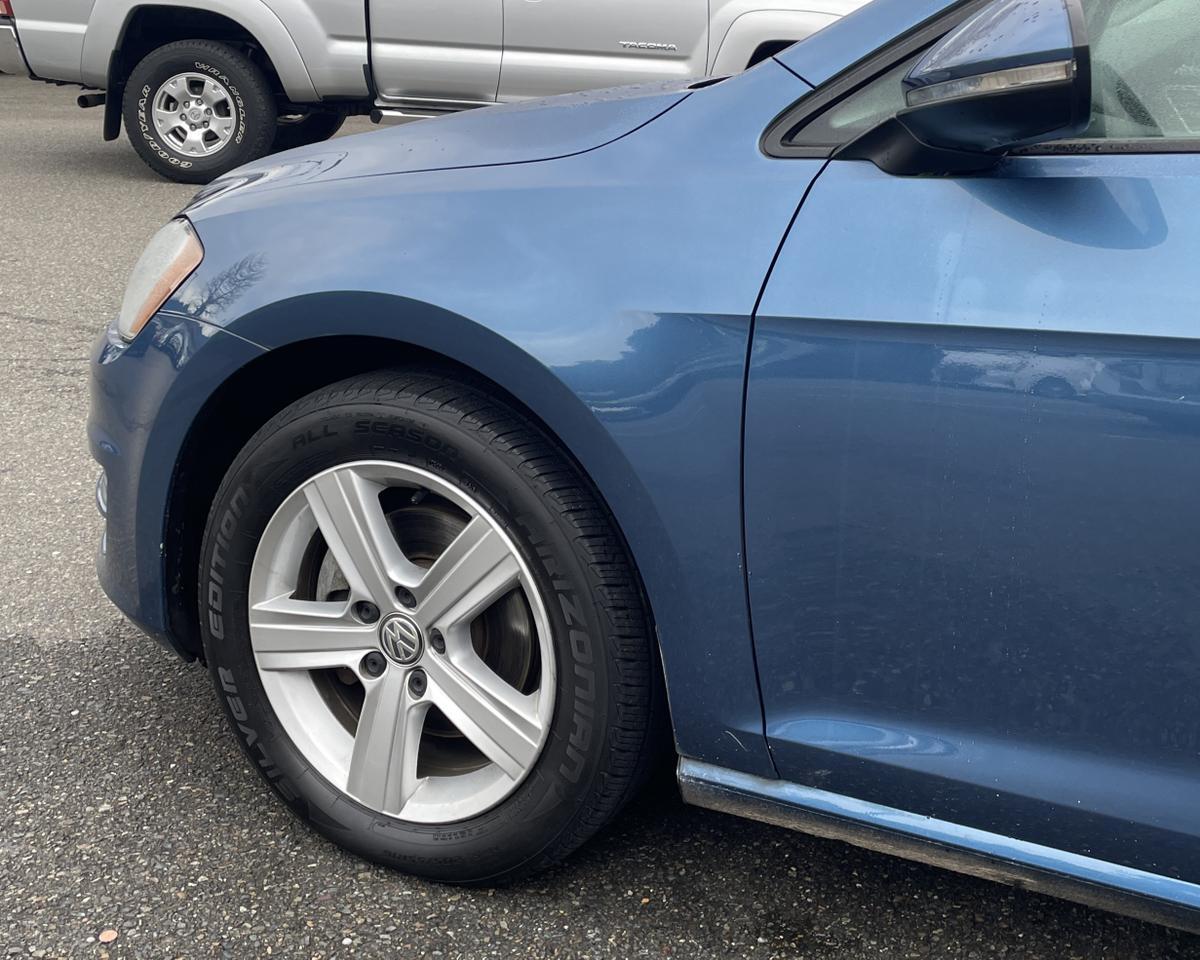 2017 Volkswagen Golf TSI Wolfsburg Edition Hatchback Sedan 4D