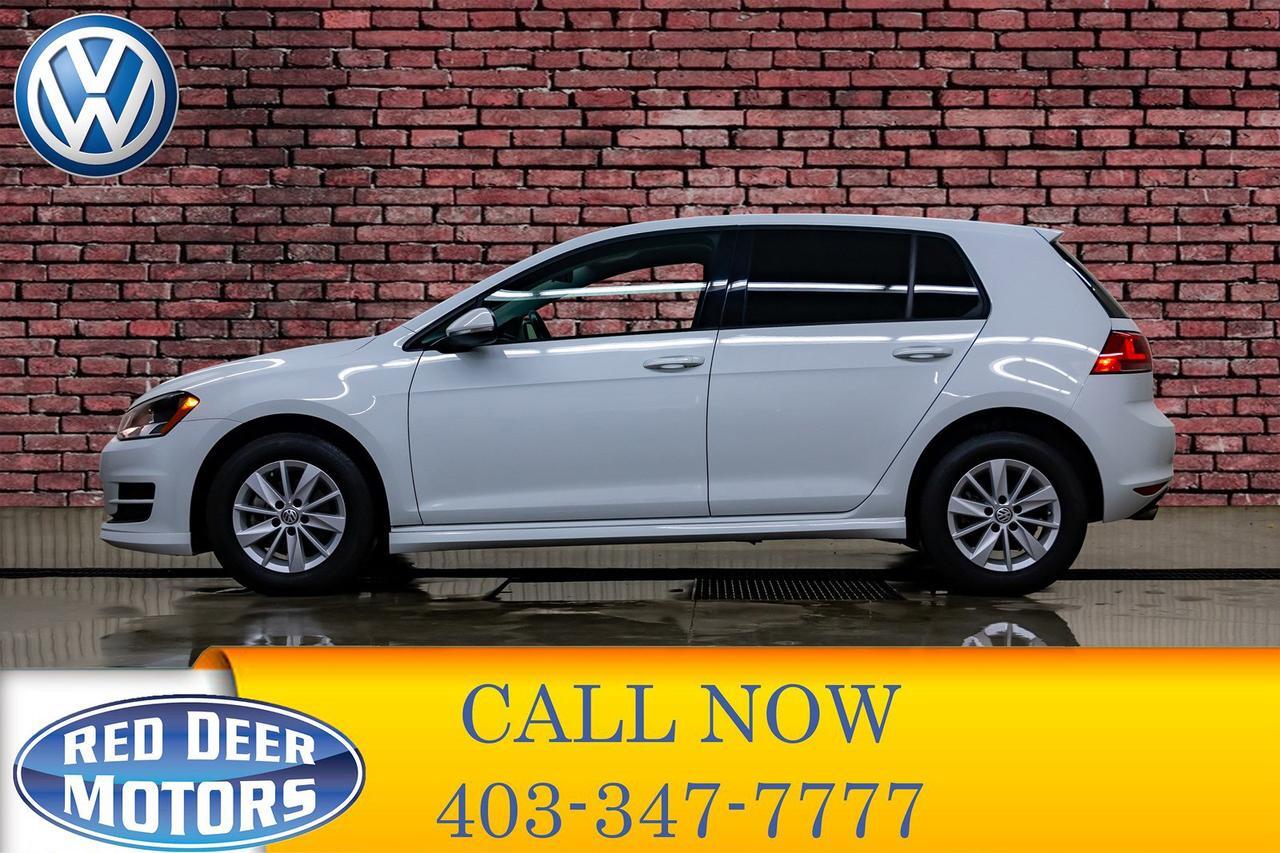 2017 Volkswagen Golf Trendline 4 Door Manual BCam