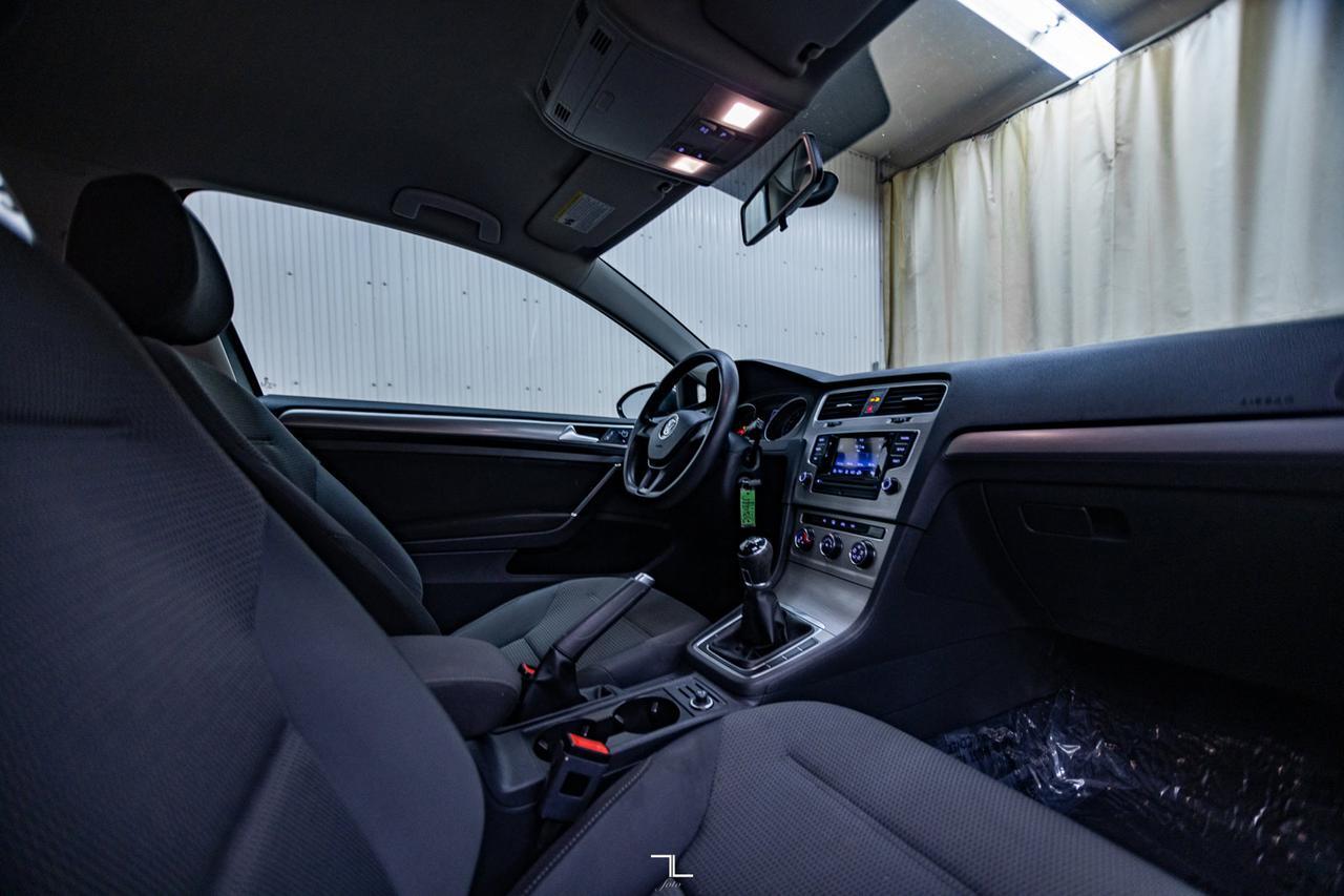 2017 Volkswagen Golf Trendline Manual BCam Red Deer AB