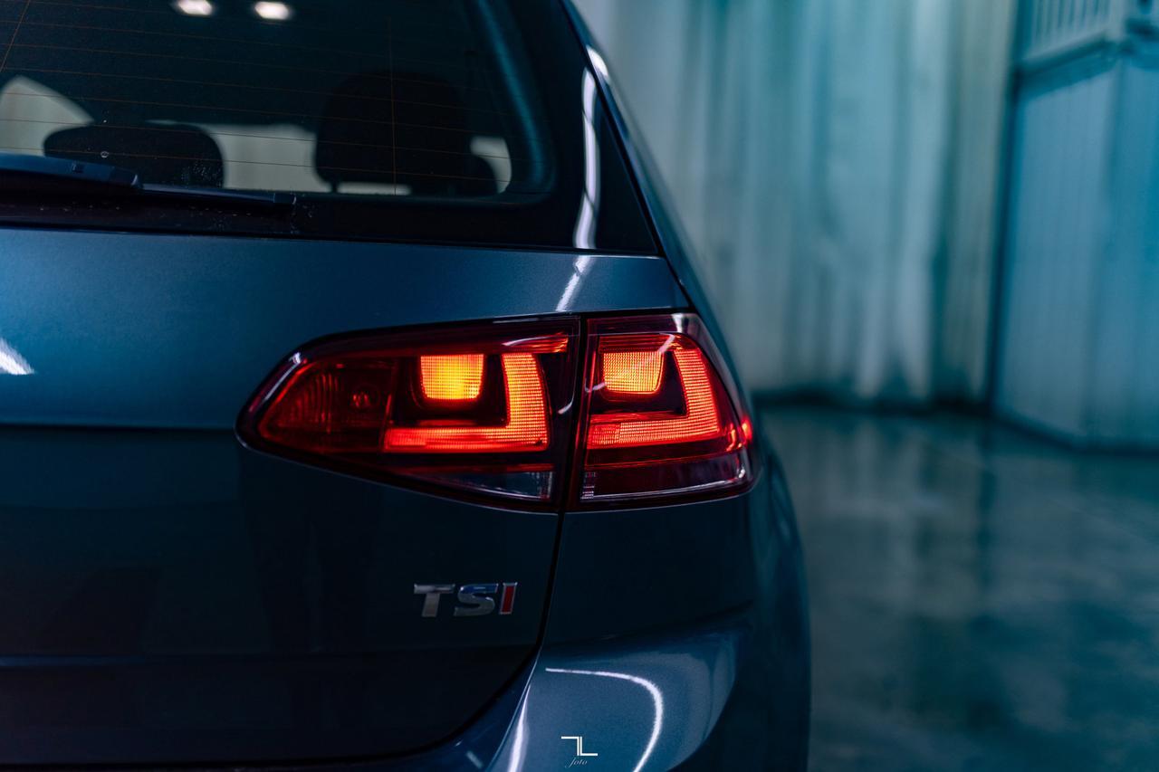 2017 Volkswagen Golf Trendline Manual BCam Red Deer AB