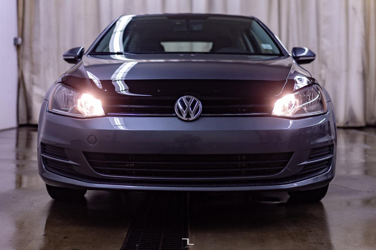 2017 Volkswagen Golf Trendline Manual BCam Red Deer AB